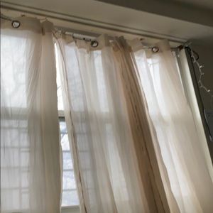 Meet your Posher, Abi